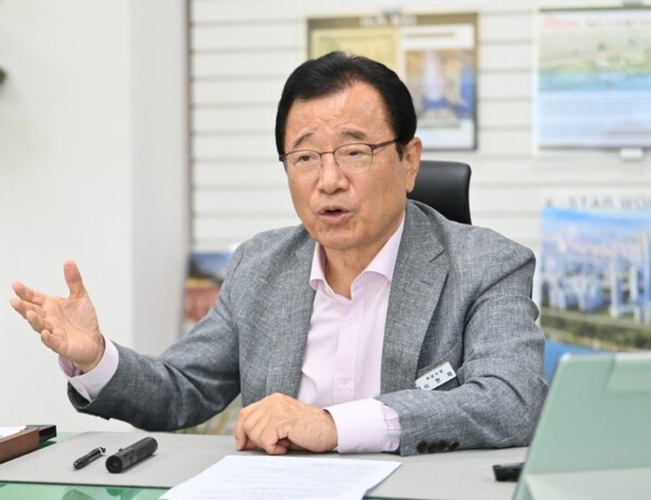 이현재.jpg