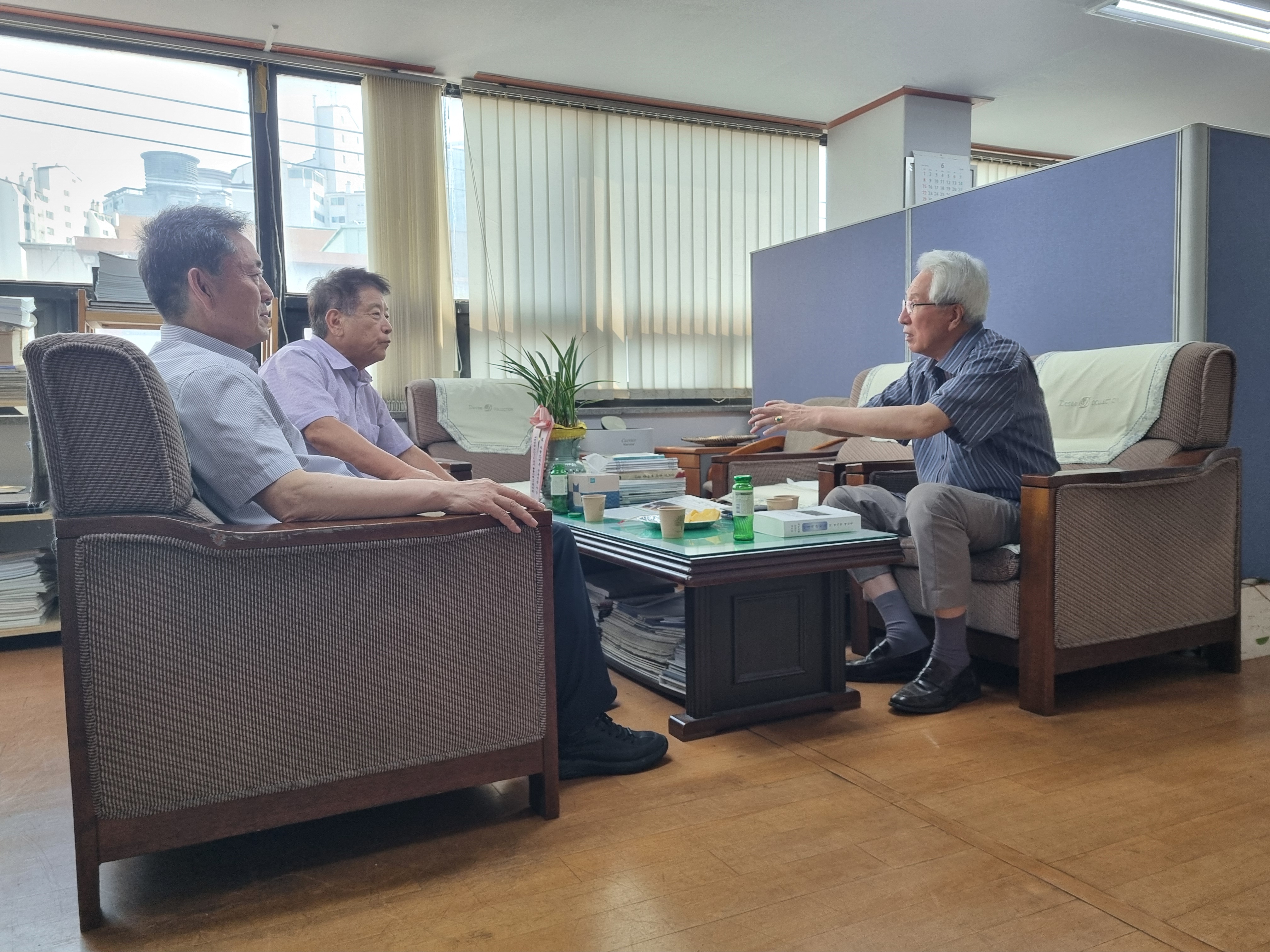 KakaoTalk_20250708_170621097_05.jpg