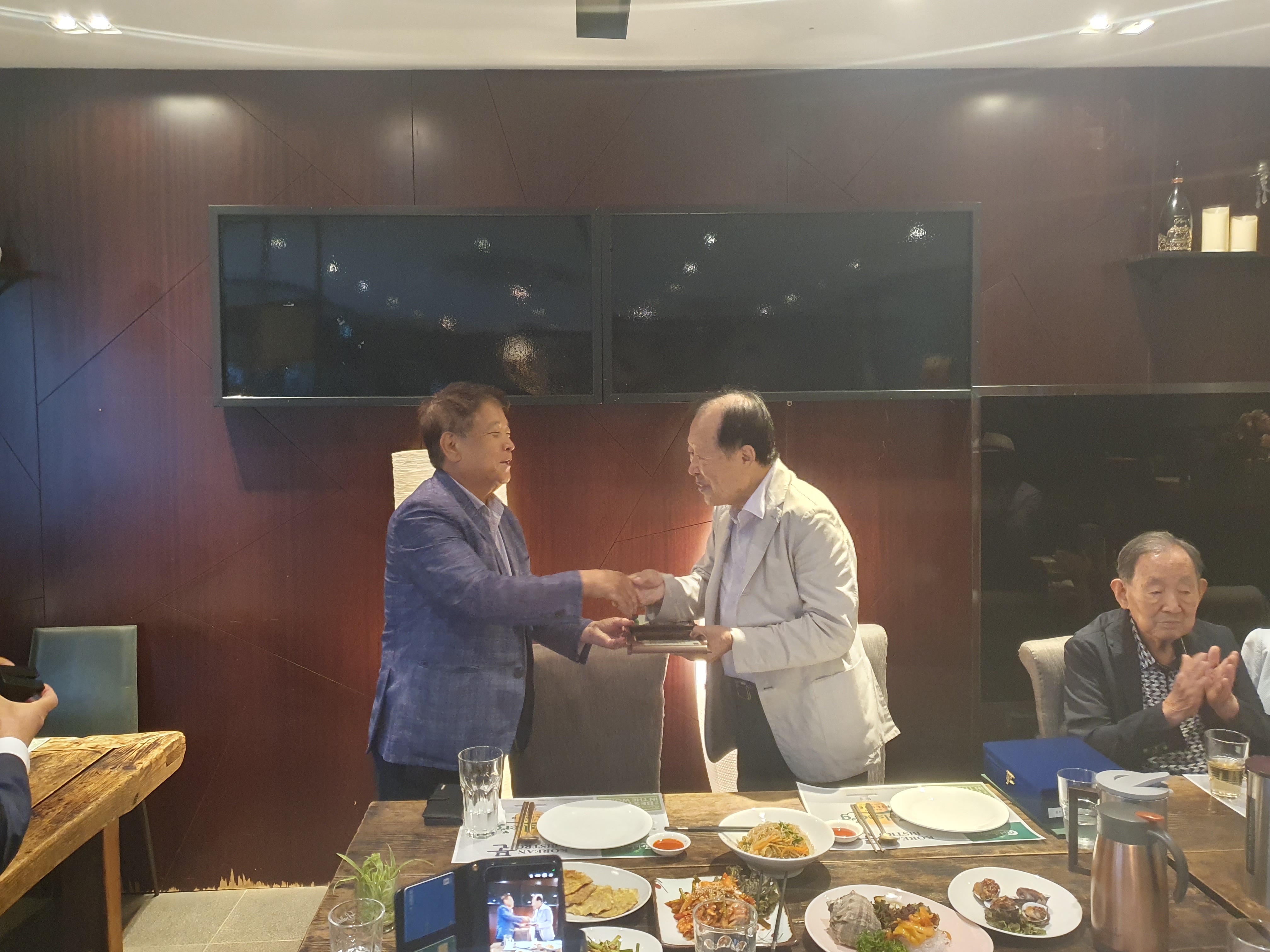 KakaoTalk_20250716_150004462_01.jpg