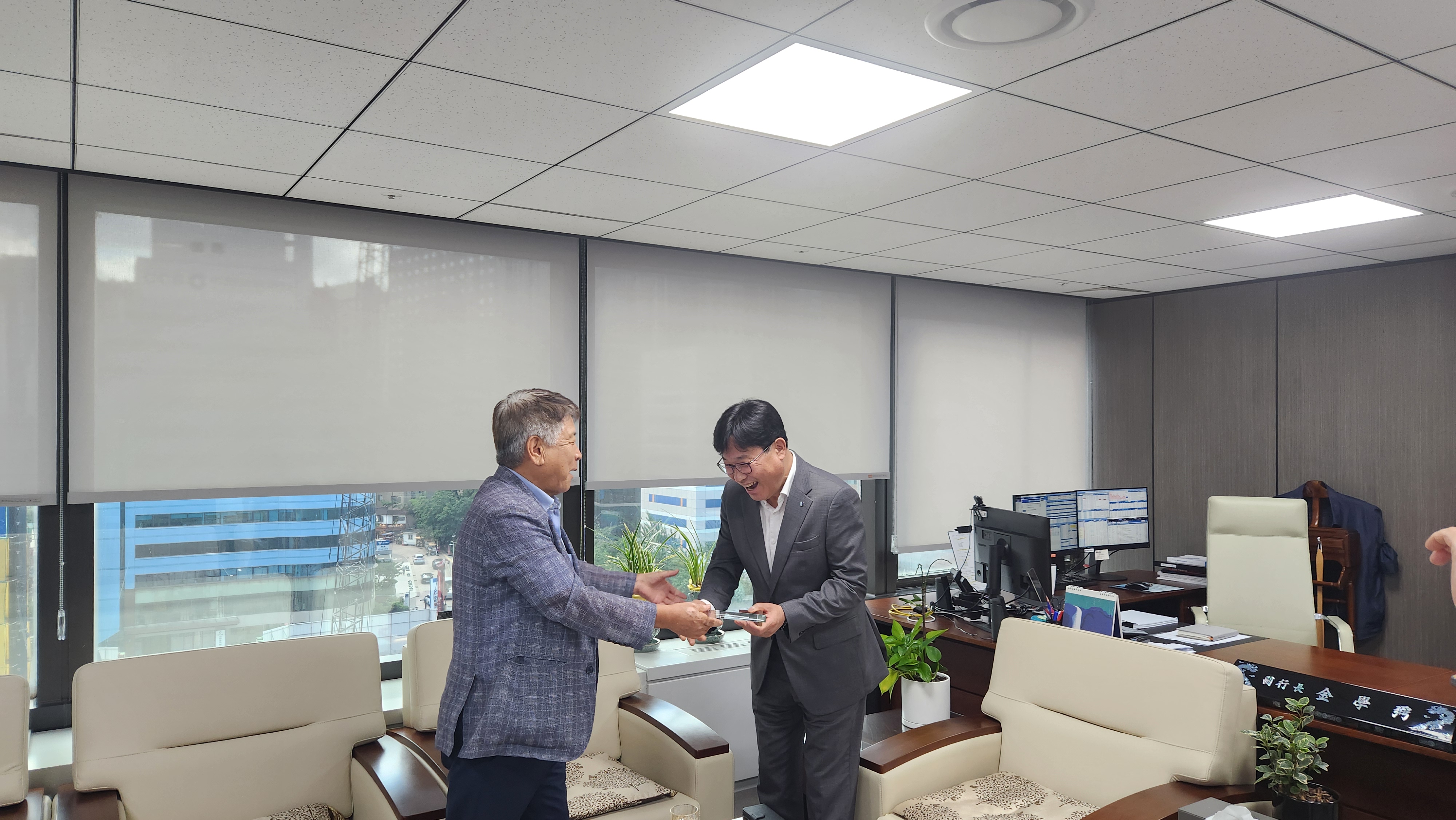 KakaoTalk_20250819_170032223_04.jpg