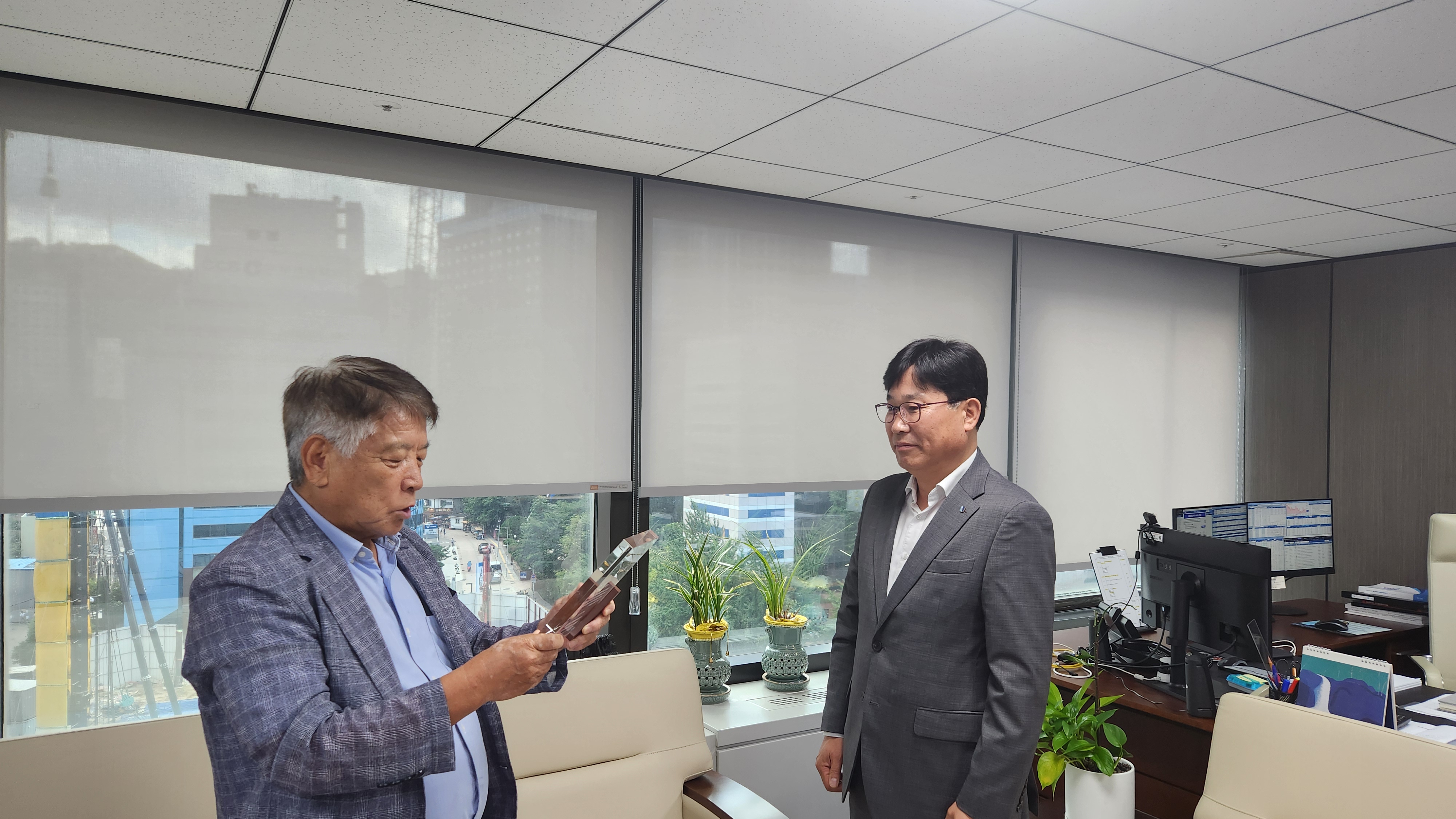 KakaoTalk_20250819_170032223_06.jpg