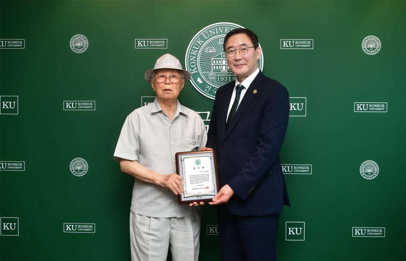 이성용.png