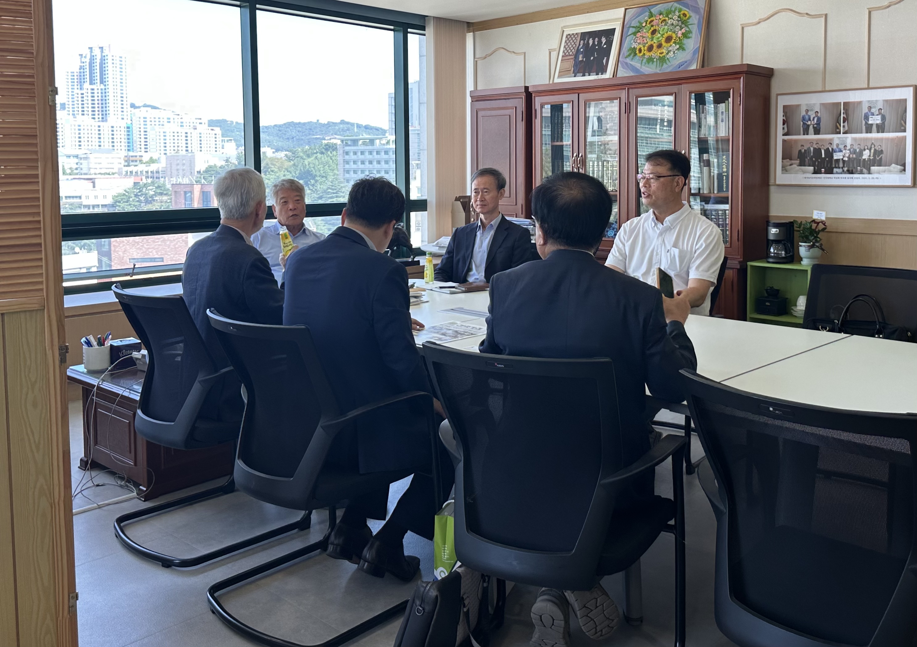 KakaoTalk_20250923_115828644_03.jpg