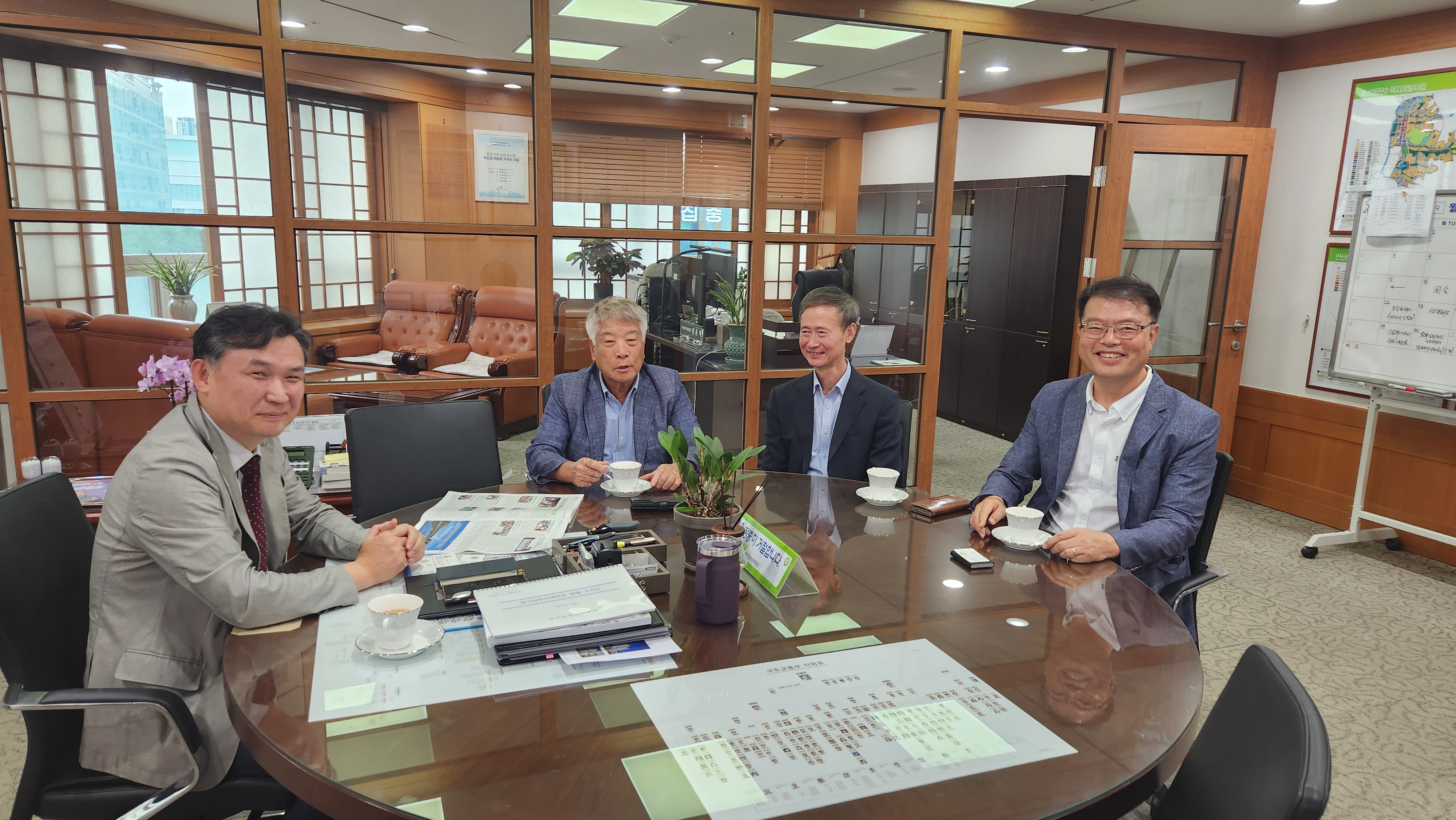 KakaoTalk_20250923_142534123_01.jpg