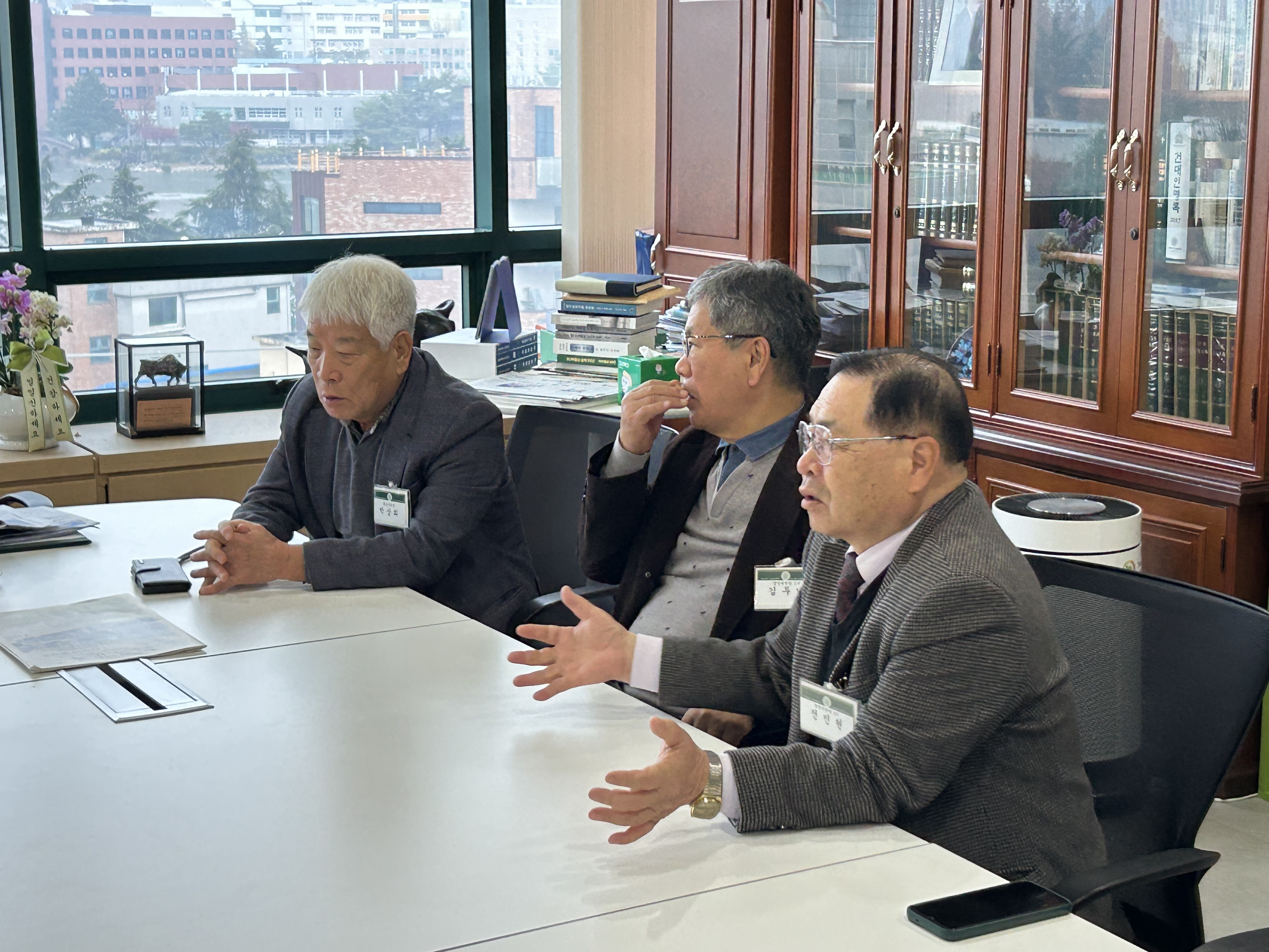 KakaoTalk_20251127_120135544_04.jpg