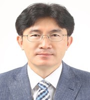 이홍구.jpg
