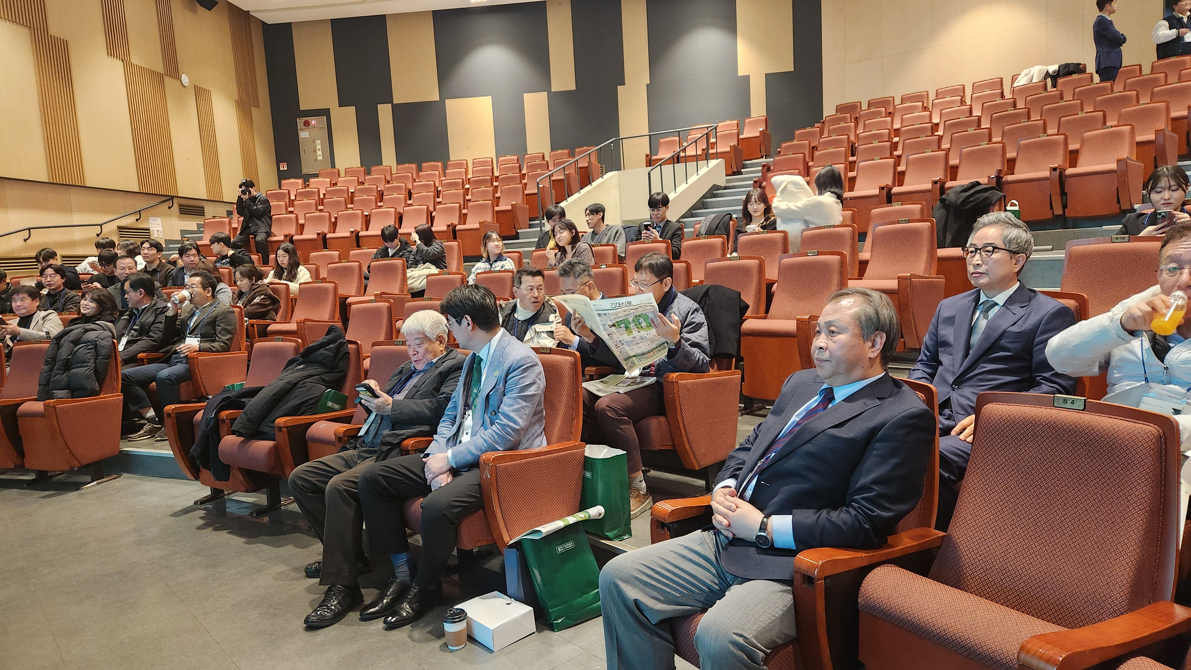 KakaoTalk_20251201_125514696_12.jpg