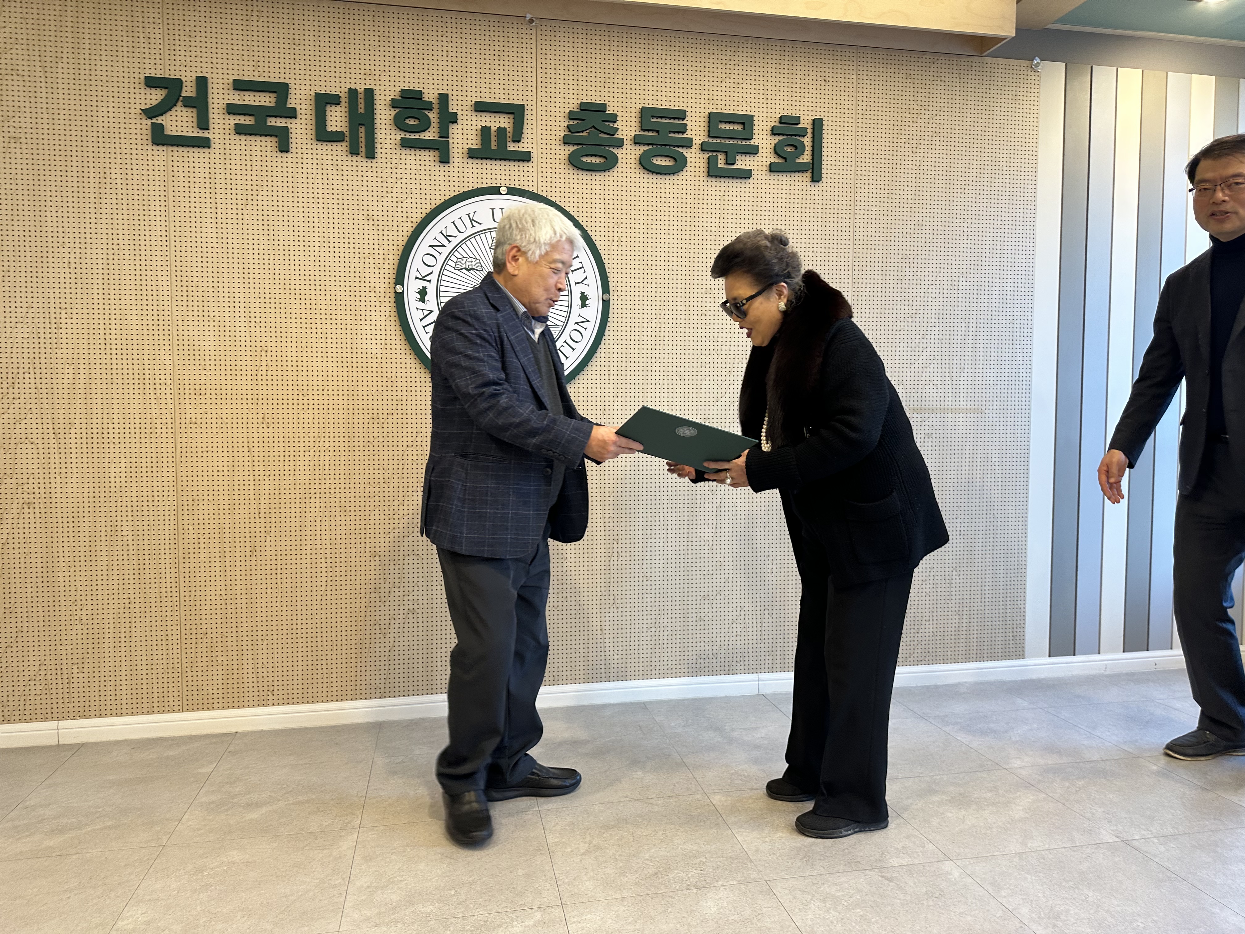 KakaoTalk_20260212_163932380_02.jpg