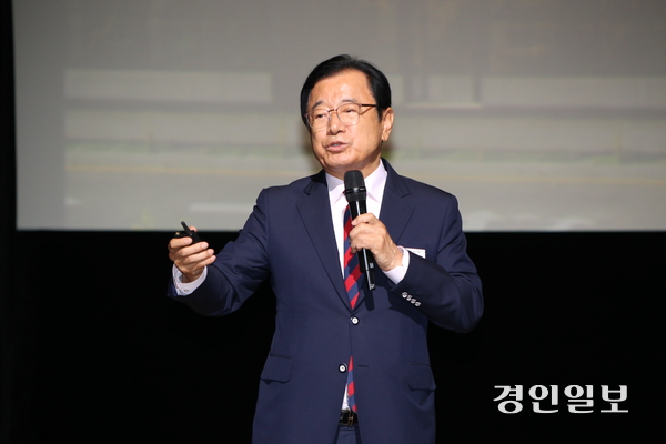 이현재.jpg